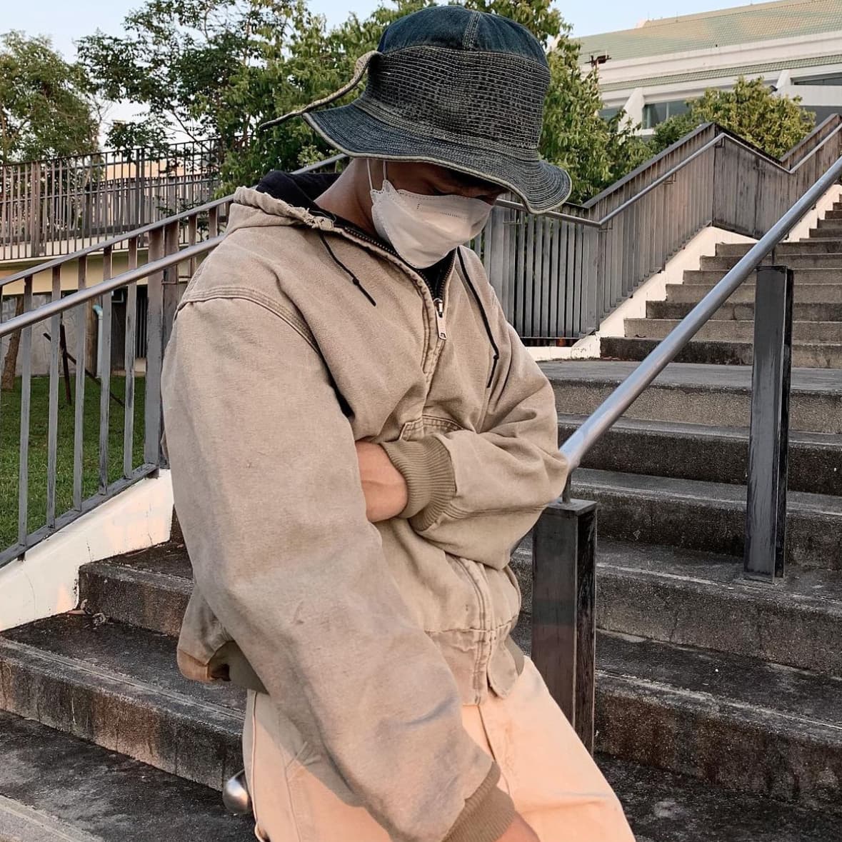 Vintage Carhartt Faded Beige Hooded Jacket