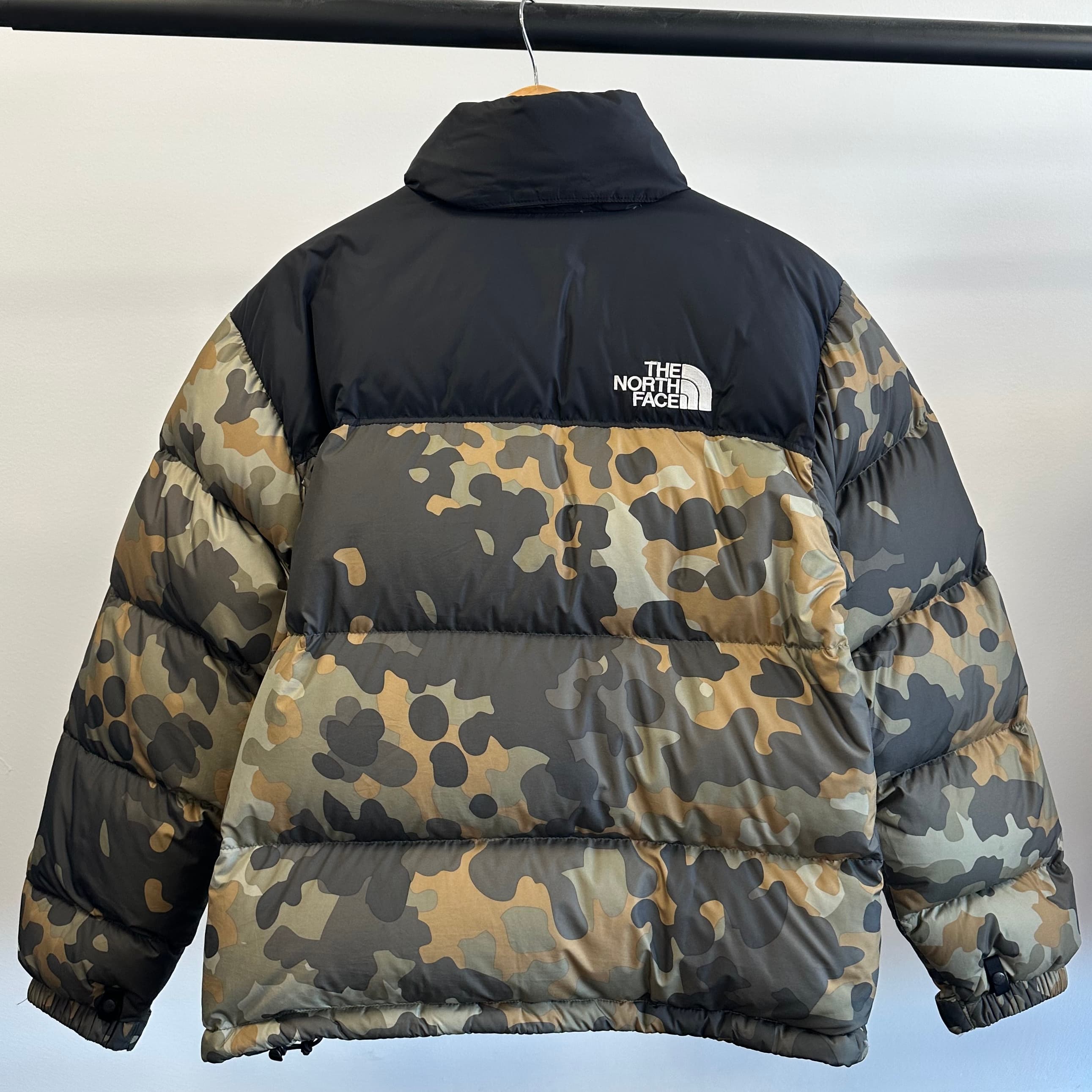 The North Face Camo Puffer Jacket We Vintage