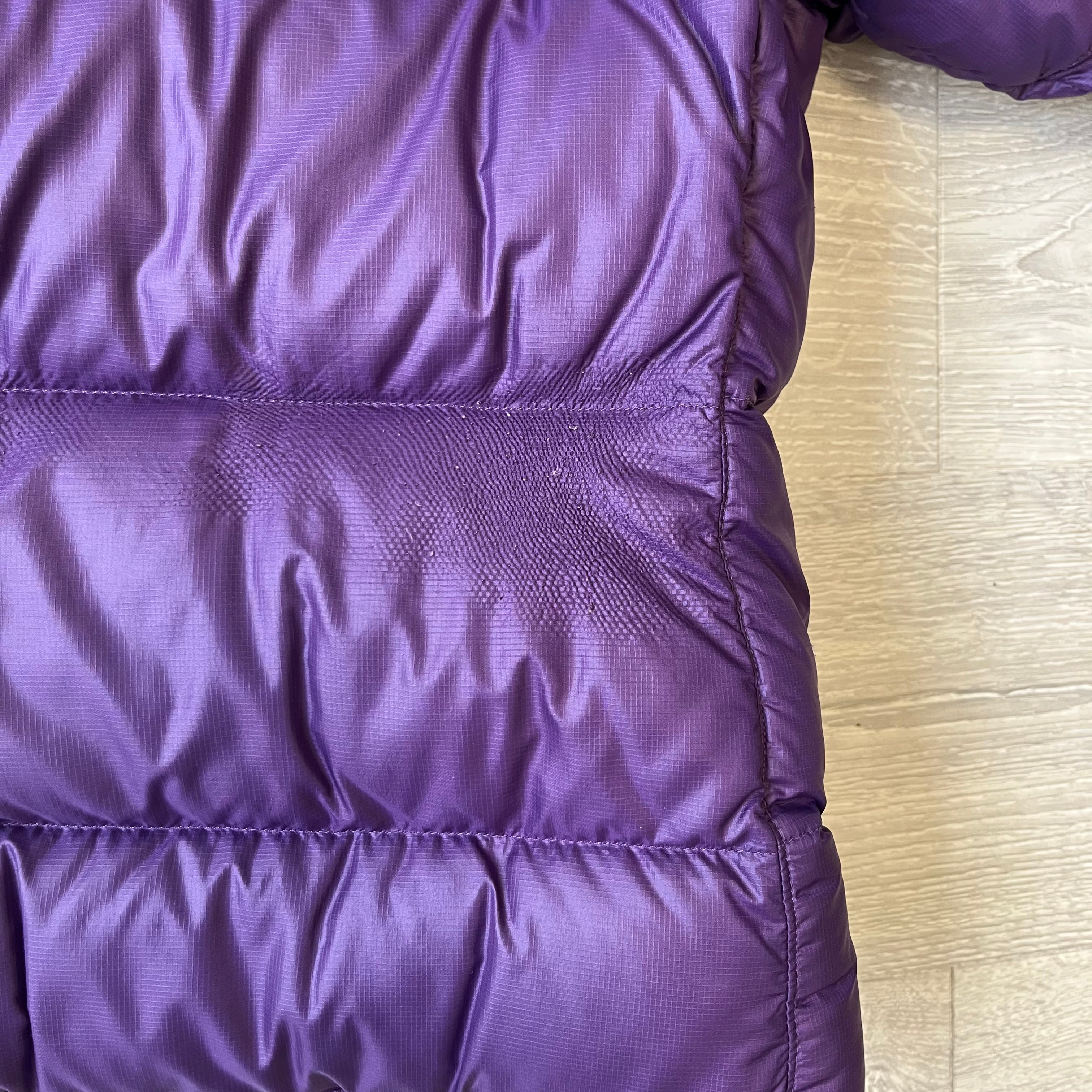 The North Face Womens Purple Puffer Jacket WITH BACK DAMAGE